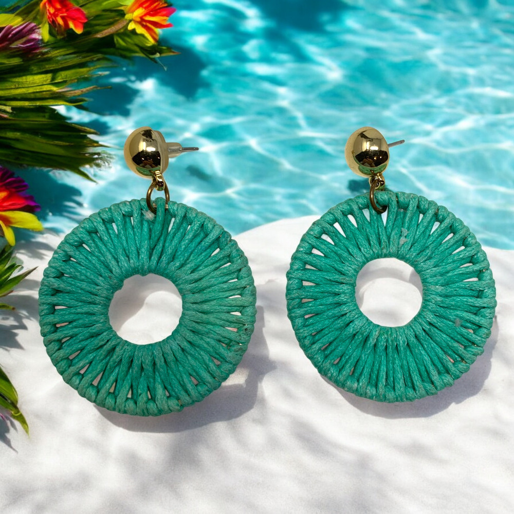 Vintage Y2K Oversized Green Woven Raffia Dangle Earrings Pierced Beachy Cruise